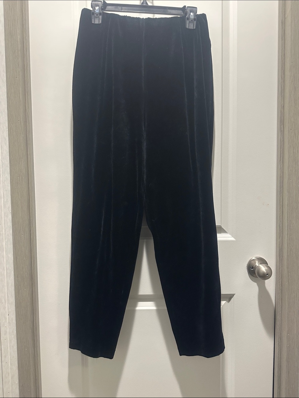 Liz & Me Black Velvet Pull-On Pants